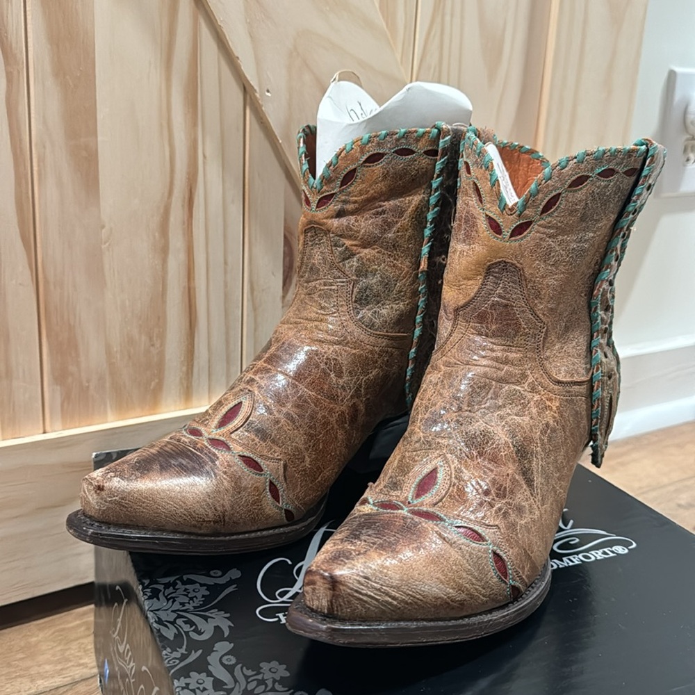 Dan Post DP 3695 Livie Bootie Boots